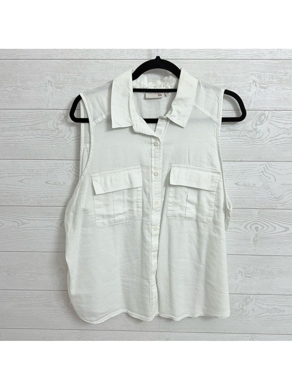 So Women’s White Cotton Sleeveless Button Down Top. Size XXL
